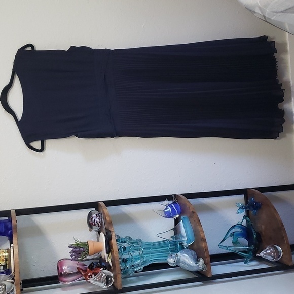 ANTHROPOLOGIE LEIFSDOTTIR Pleated Merle Dress, Color Navy Blue, Size 10P - Picture 9 of 14